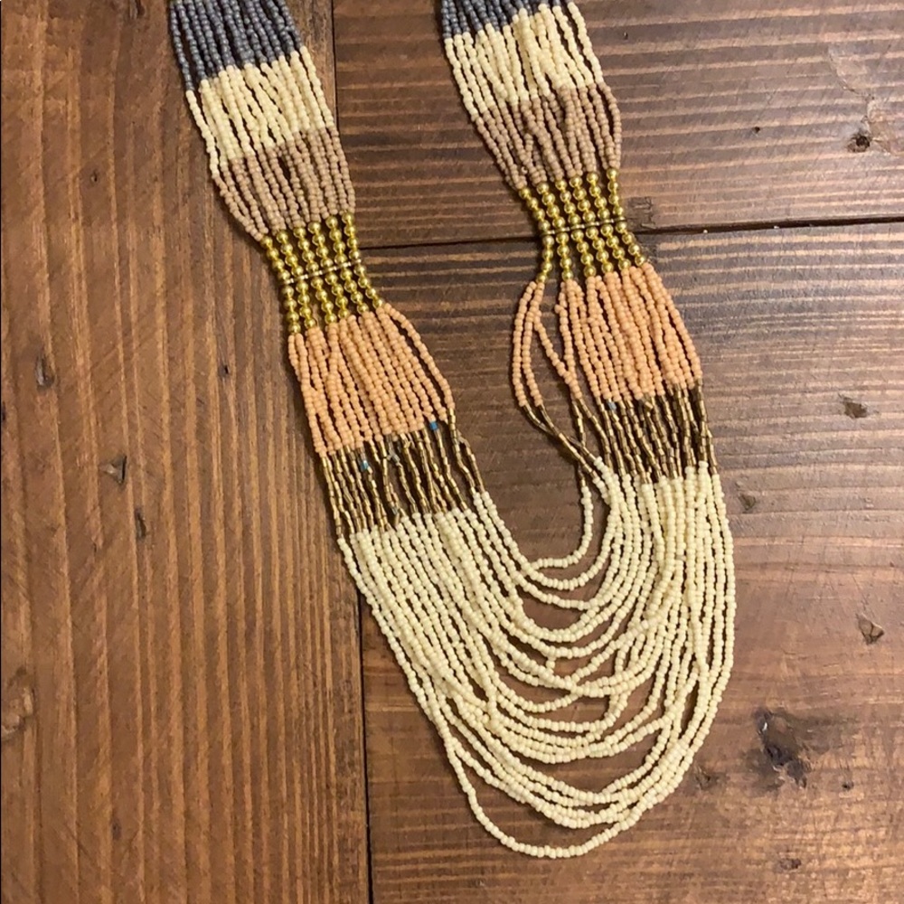 Statement necklace - Picture 3 of 3